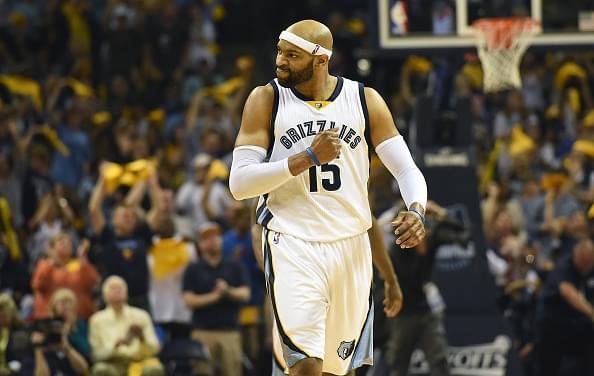 而勇士队则 而勇士队则